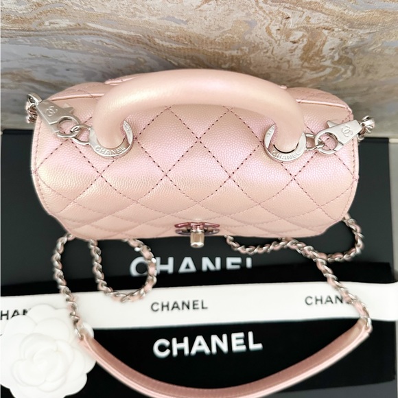 Chanel Iridescent Caviar Quilted Extra Mini Coco Light Pink Handle Flap - Picture 4 of 15